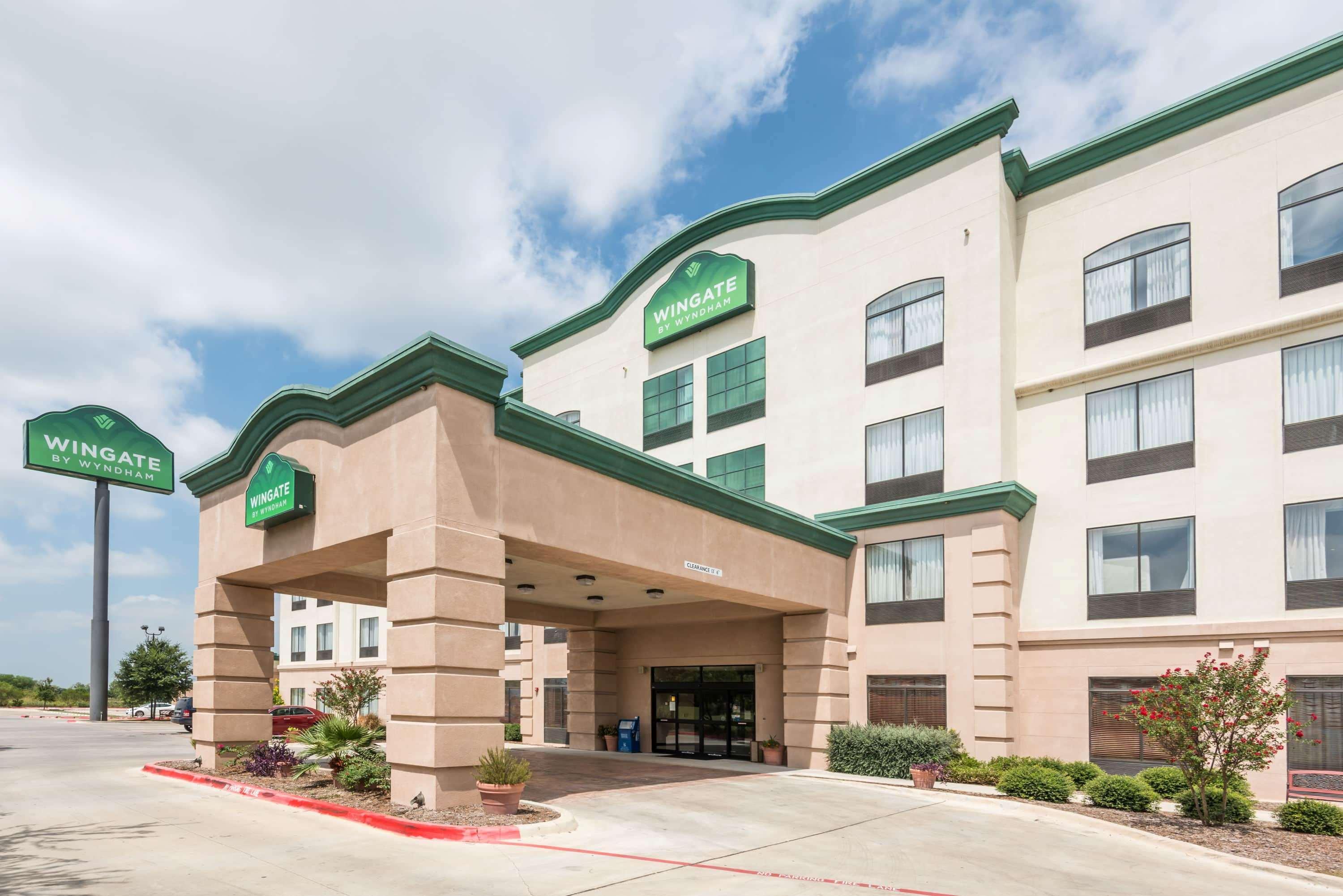 Hotel Wingate By Wyndham New Braunfels Exterior foto