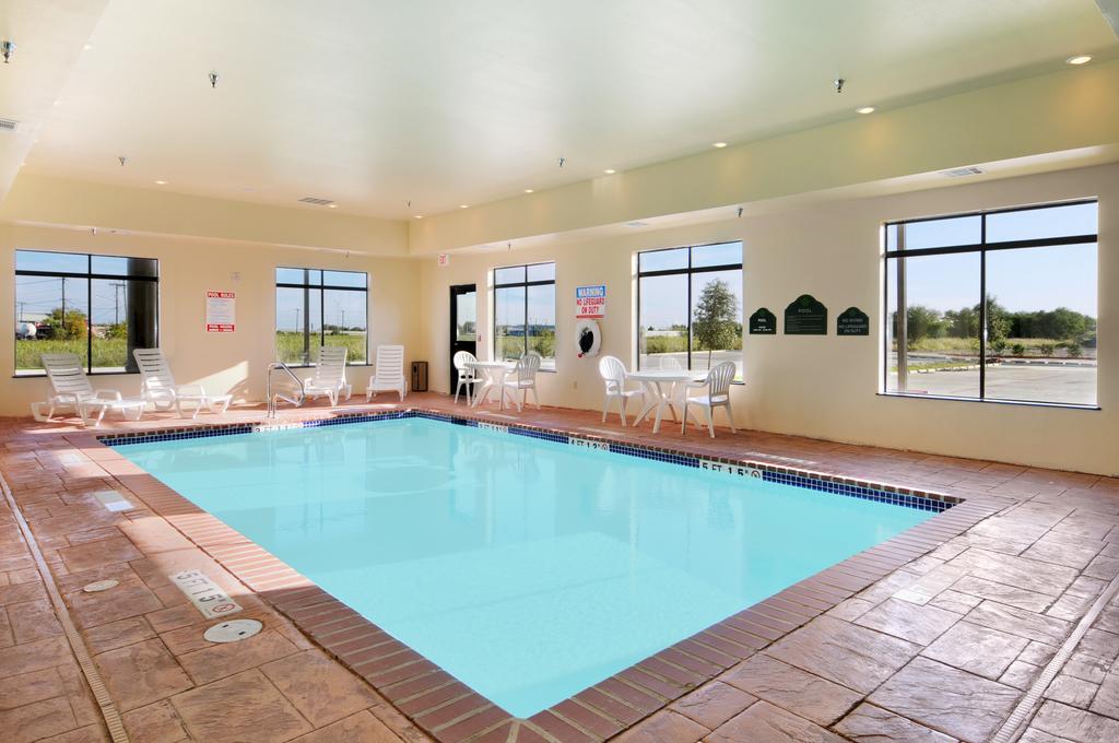 Hotel Wingate By Wyndham New Braunfels Facilidades foto