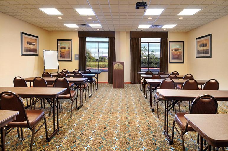 Hotel Wingate By Wyndham New Braunfels Exterior foto